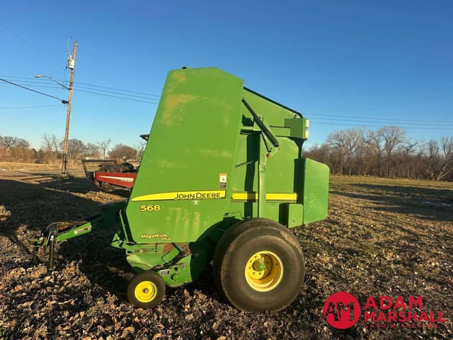 Image of John Deere 568 Mega Wide Plus equipment image 4