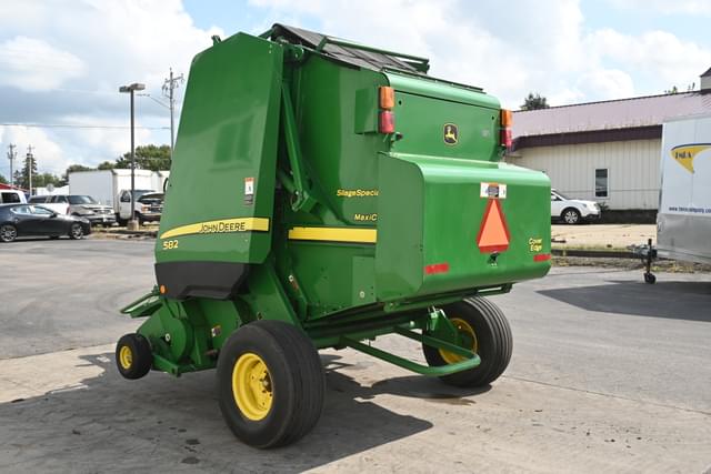 Image of John Deere 582 equipment image 4