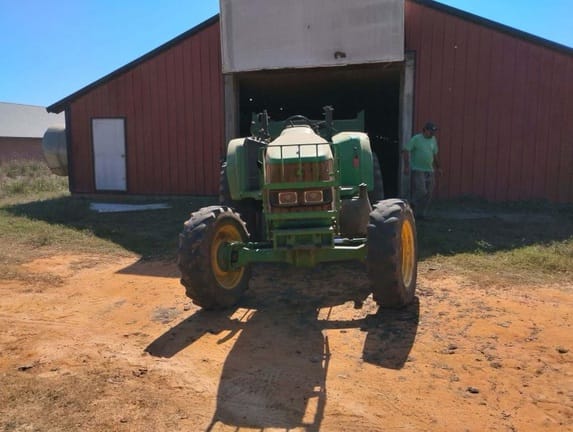 2007 John Deere 6215 Equipment Image0