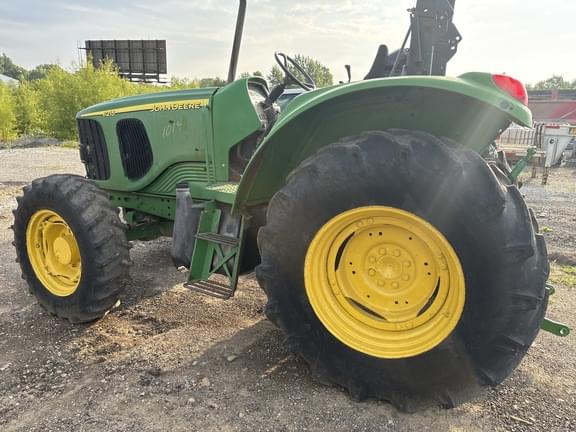 Image of John Deere 6215 equipment image 4