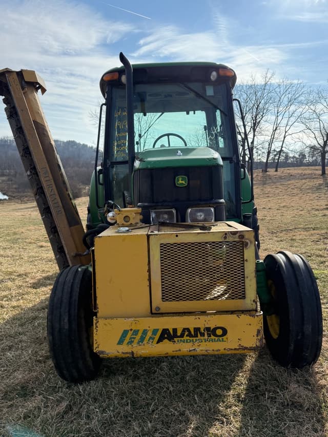 Image of John Deere 6215 equipment image 4