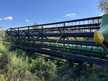 Main image John Deere 625F