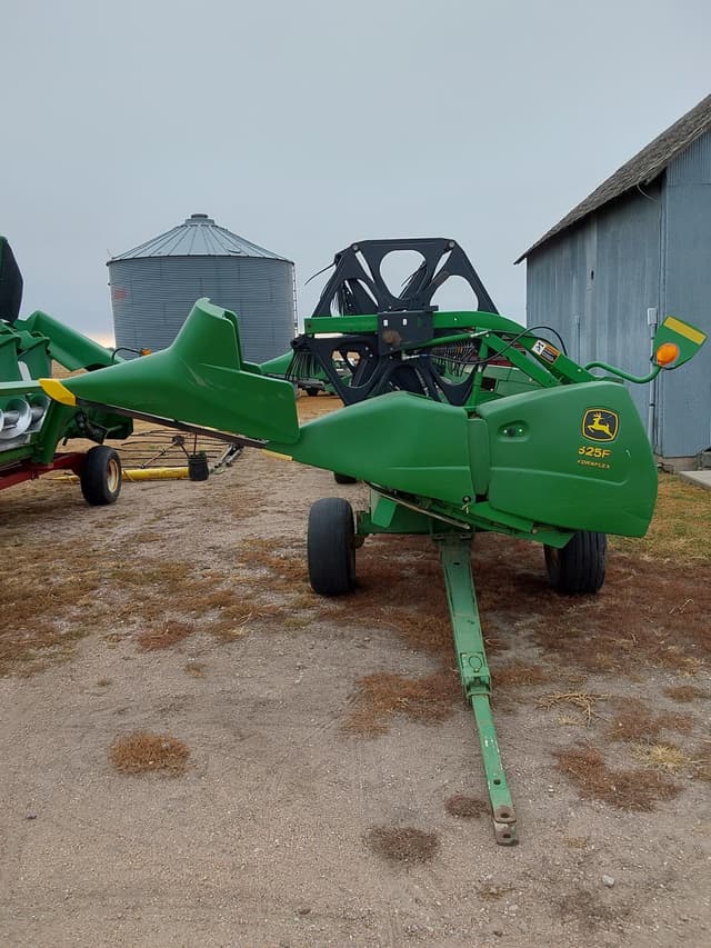 Image of John Deere 625F equipment image 3