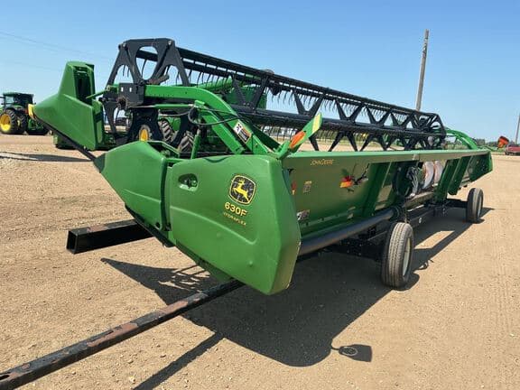 Image of John Deere 630F equipment image 1