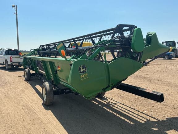 Image of John Deere 630F equipment image 2