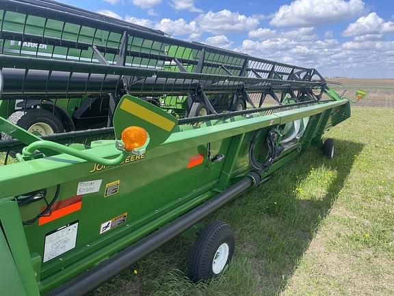 Image of John Deere 630F equipment image 2