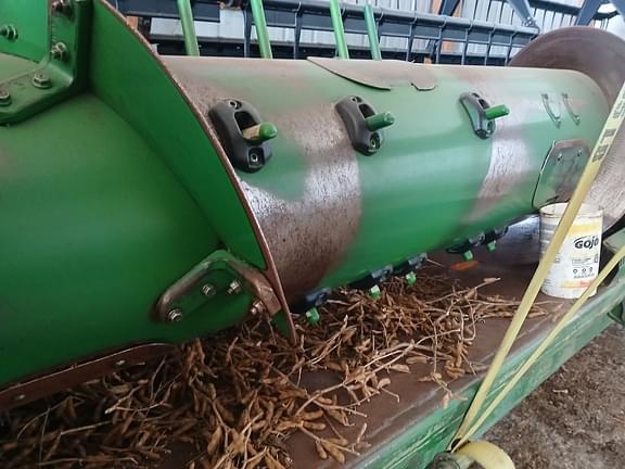Image of John Deere 630F equipment image 4