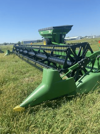 Main image John Deere 630F
