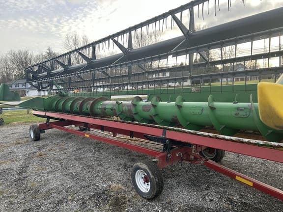 Image of John Deere 630F equipment image 2