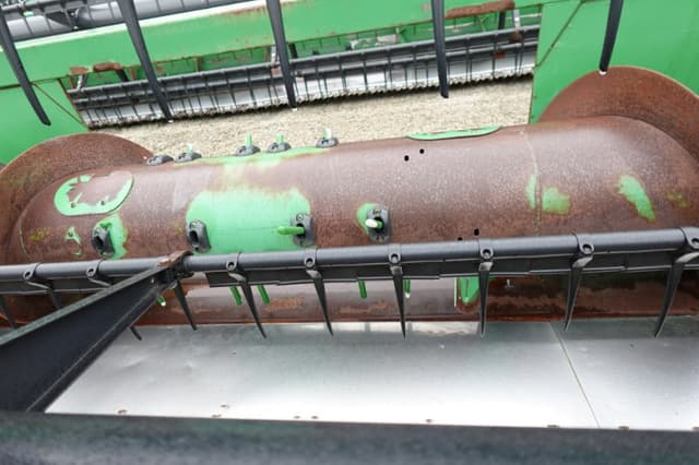 Image of John Deere 630F equipment image 2