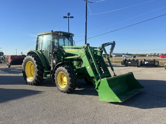 Image of John Deere 6330 equipment image 1