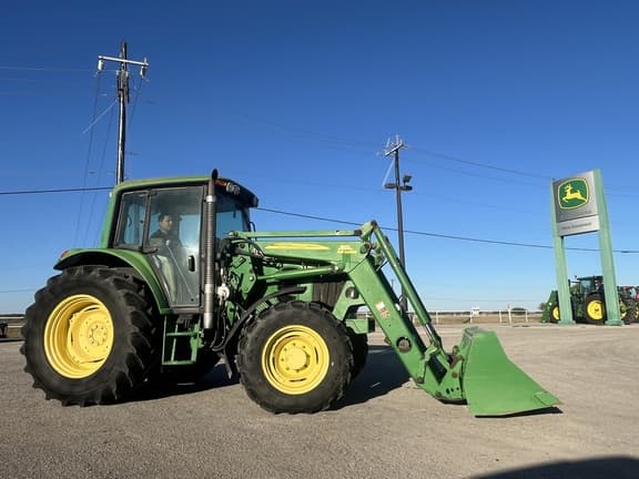 Image of John Deere 6330 equipment image 3