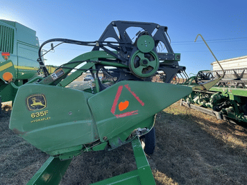 Main image John Deere 635F
