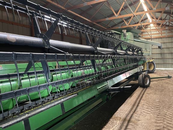 Image of John Deere 635F equipment image 2