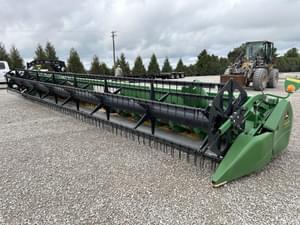 2007 John Deere 635F Image