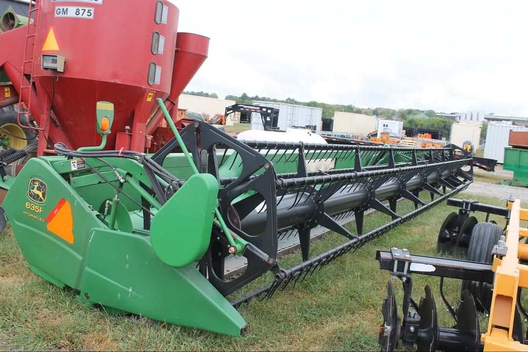 Image of John Deere 635F Primary image
