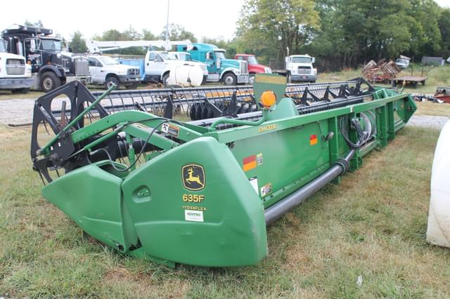 Image of John Deere 635F equipment image 3