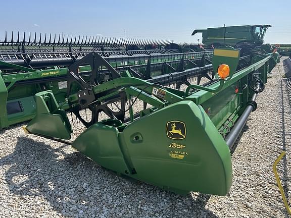 Image of John Deere 635F equipment image 2