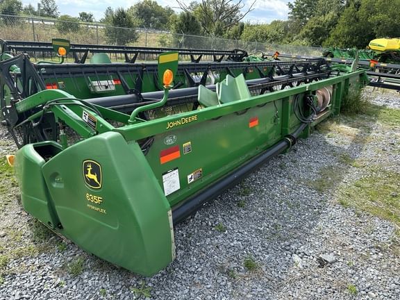 2007 John Deere 635F Equipment Image0