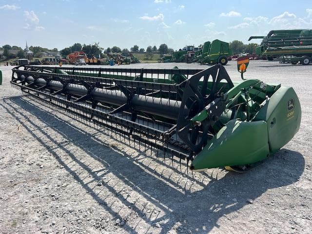 Image of John Deere 635F equipment image 1