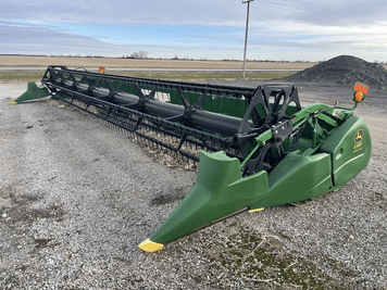 Main image John Deere 635F