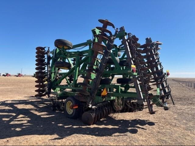 Image of John Deere 637 equipment image 2