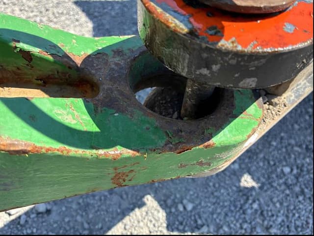 Image of John Deere 637 equipment image 1