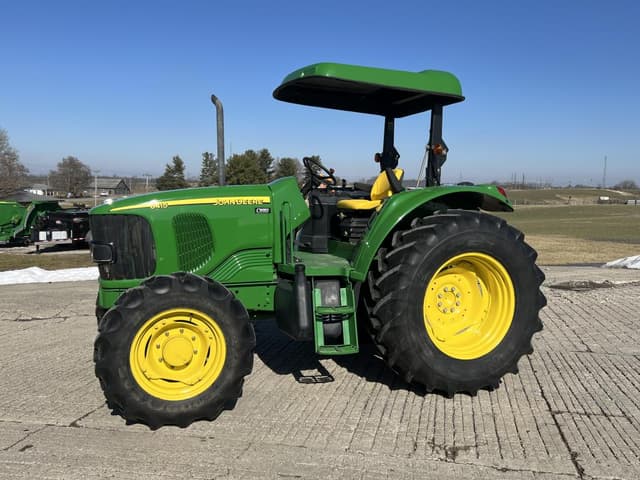 Image of John Deere 6415 equipment image 1