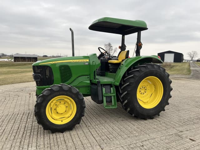 Image of John Deere 6415 equipment image 1