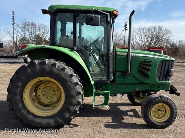 Image of John Deere 6415 equipment image 3