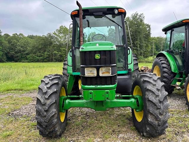 Image of John Deere 6415 equipment image 1