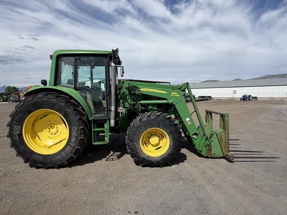 Image of John Deere 6430 Premium equipment image 3