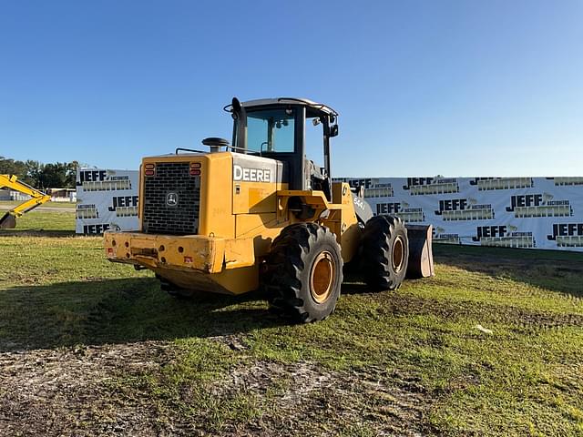 Image of John Deere 644J equipment image 4