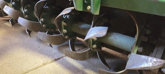 Image of John Deere 655 equipment image 4