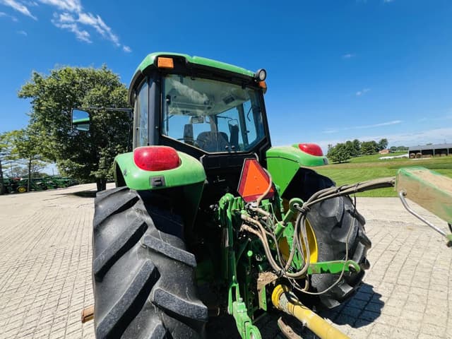 Image of John Deere 6615 equipment image 1