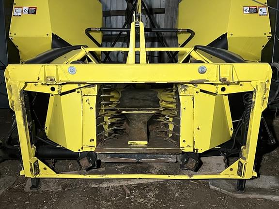 Image of John Deere 678 equipment image 3