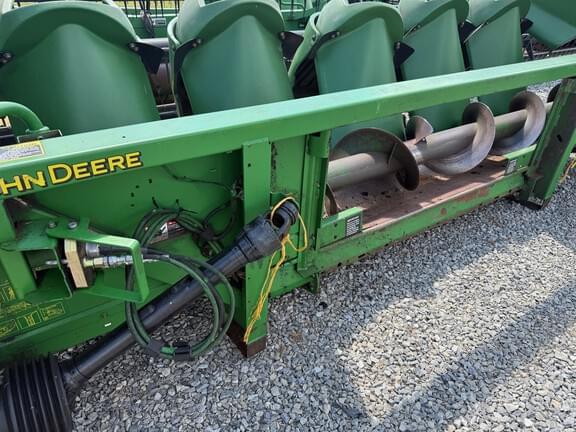 Image of John Deere 693 equipment image 2