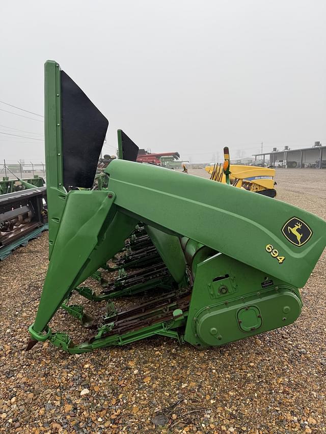 Image of John Deere 694 equipment image 2