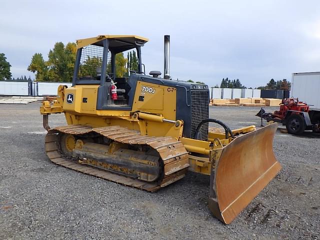 Image of John Deere 700J equipment image 1