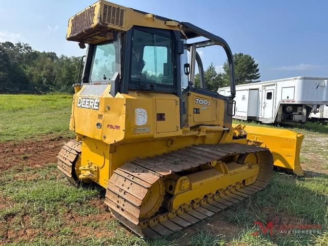 Image of John Deere 700J LGP equipment image 2