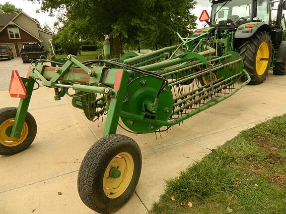 Image of John Deere 705 equipment image 3