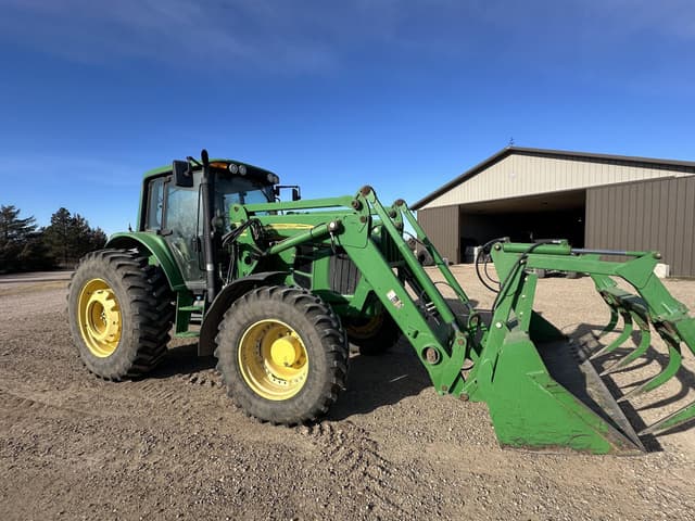 Image of John Deere 7130 Premium equipment image 3