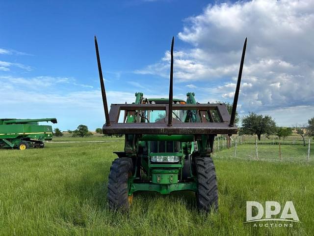 Image of John Deere 7130 equipment image 4