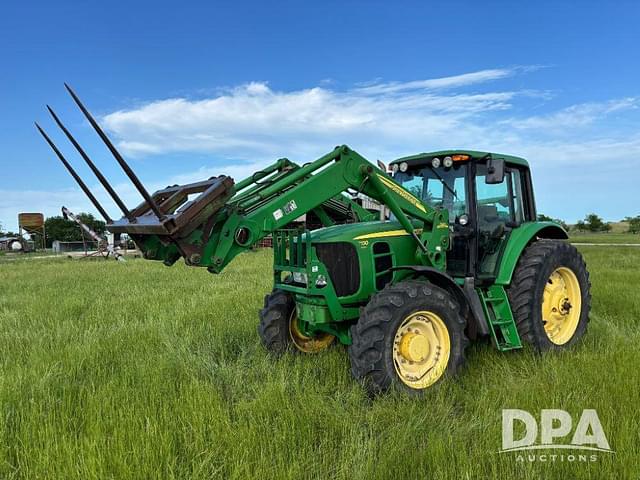 Image of John Deere 7130 equipment image 1