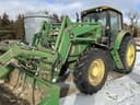 2007 John Deere 7220 Image