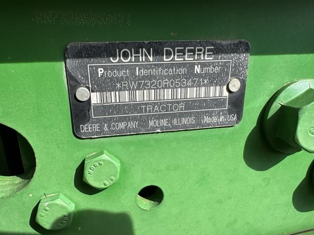 Image of John Deere 7320 equipment image 4