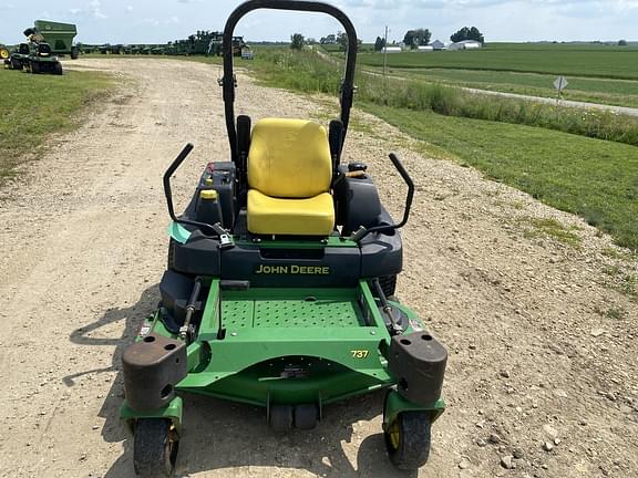 Image of John Deere 737 equipment image 1