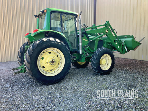 Image of John Deere 7420 equipment image 1