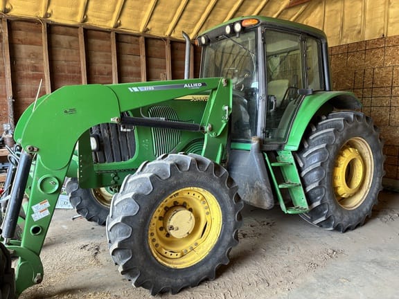 2007 John Deere 7420 Equipment Image0