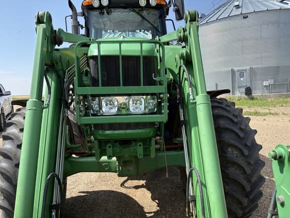 Image of John Deere 7430 Premium equipment image 2